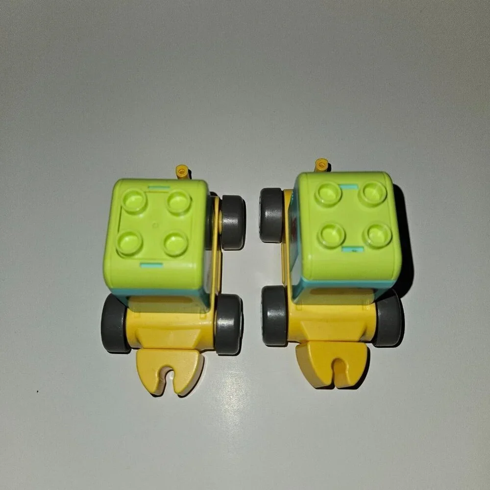 2 Dazmers Dinosaur Replacement Pieces Lot Train Car Stegosaurus Tanystropheus
